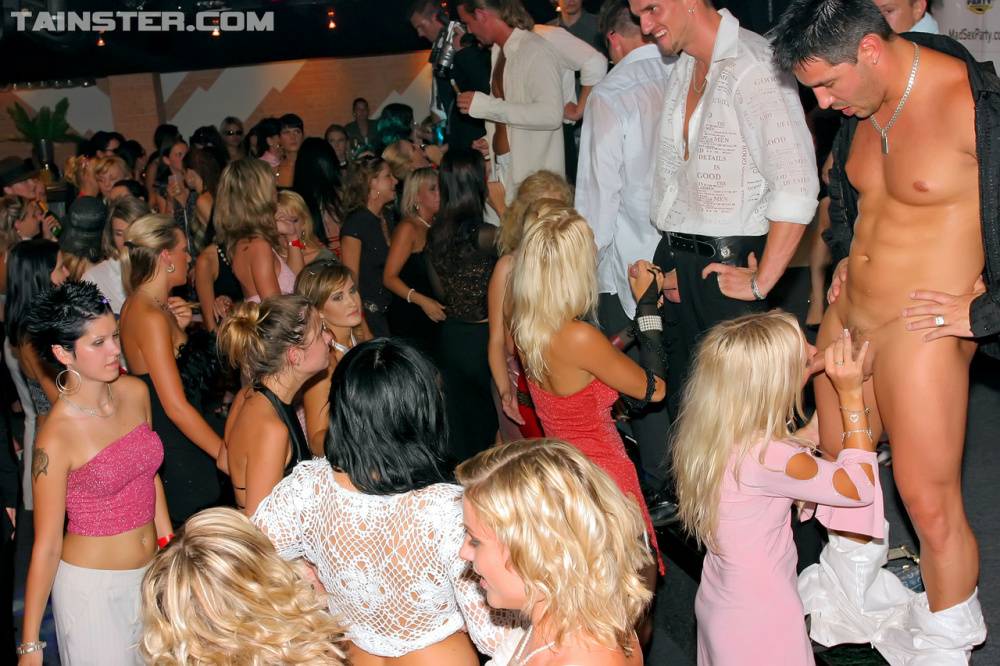 Clothed females get wild and crazy with male dancers and each other once drunk - #5