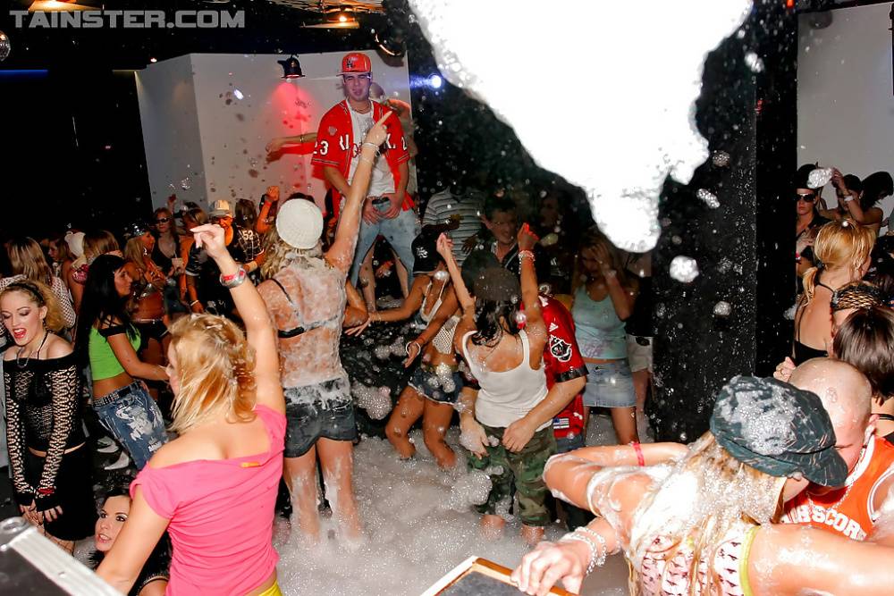 Filthy MILFs have some lesbian and blowjob fun at the wild foam party - #3