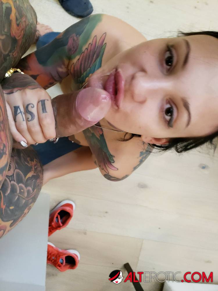 Heavily tatted girl Adel Asanti engages in rough sex with her inked boyfriend - #16