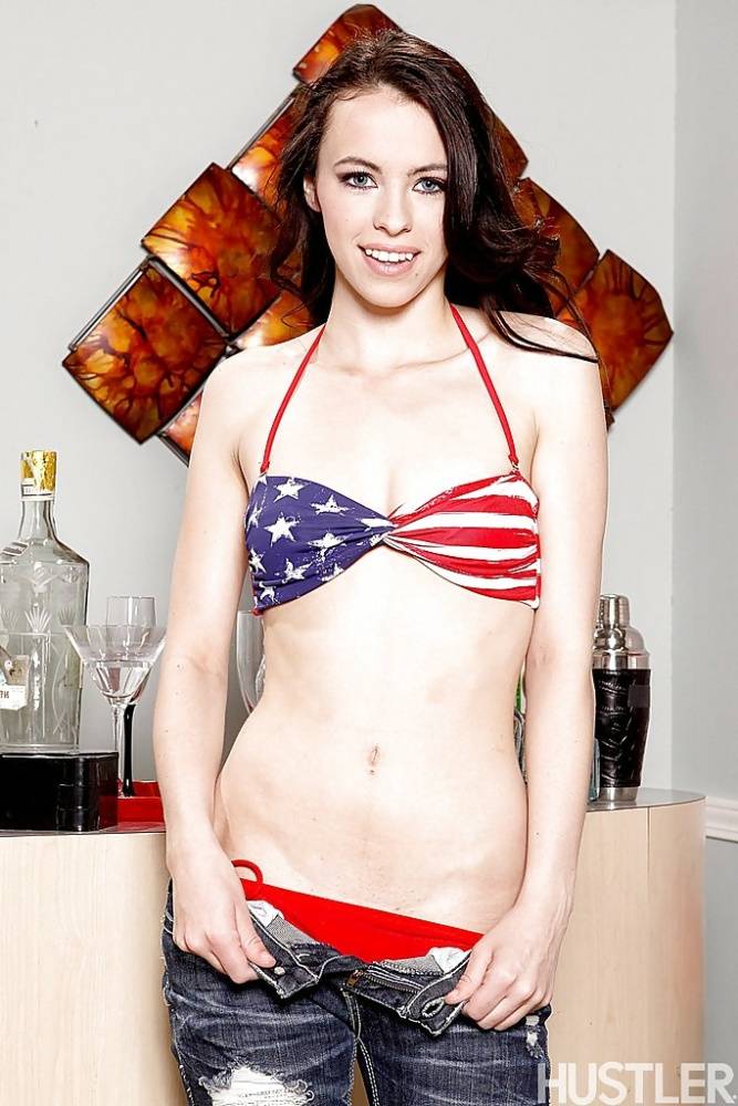 American pornstar Veronica Radke stripping off USA themed bikini in heels - #13