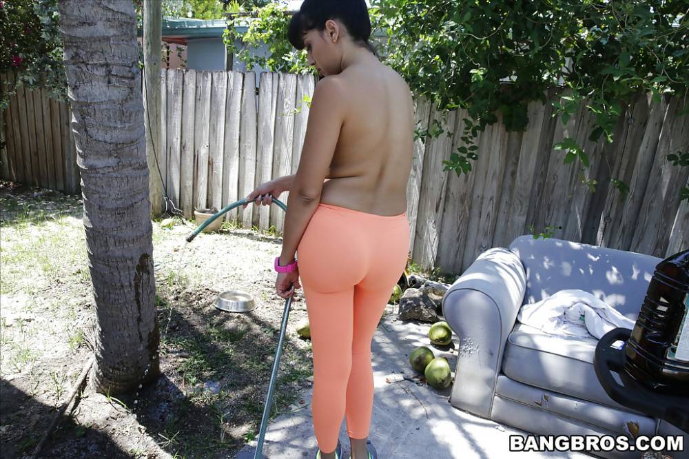 Busty Latina babe Mercedes Carrera going topless outdoors in yoga pants - #5