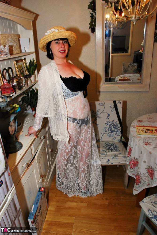 Older British lady Juicey Janey pulls out her big natural tits in a straw hat - #13