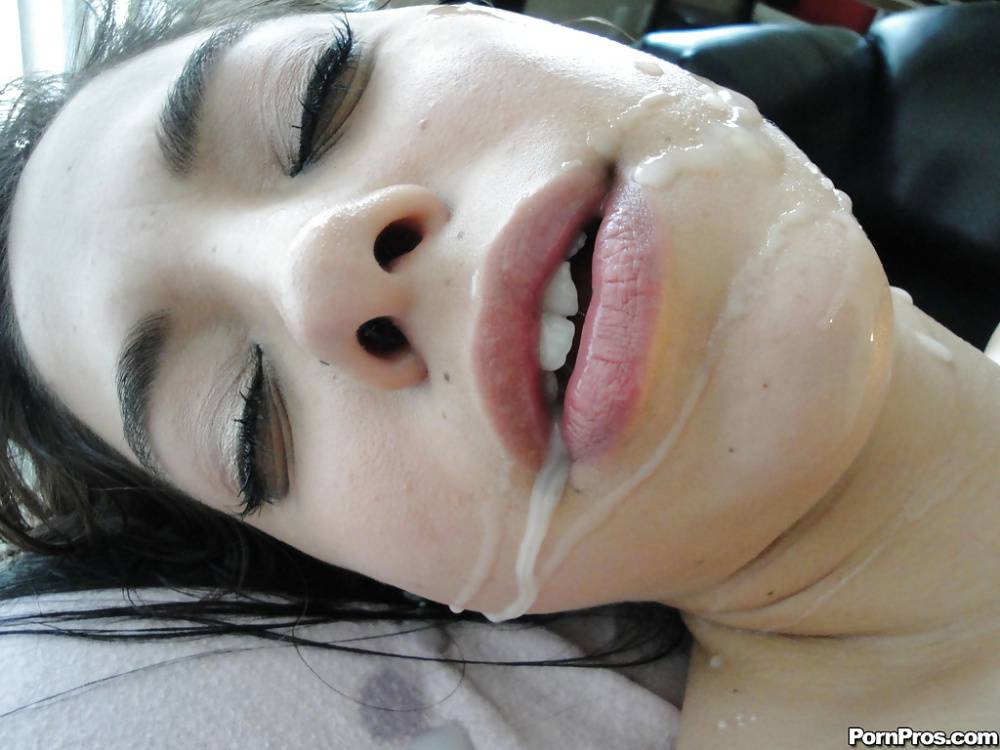 Latina chick Gigi Rivera taking blast of sperm on pretty face from massseur - #1