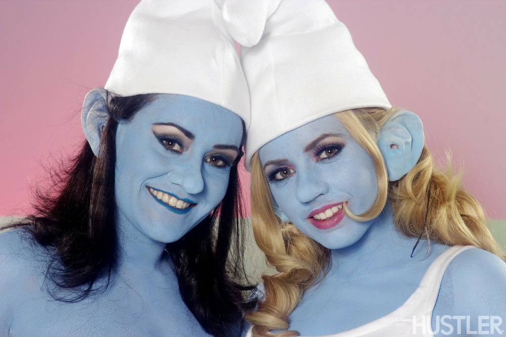 Sexy blue cosplay girls toying their pussies while dressed as Smurfs - #12