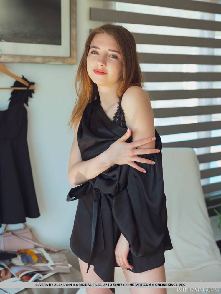 Sweet young girl Elvera ditches a little black dress to model in the nude | Photo: 1024990