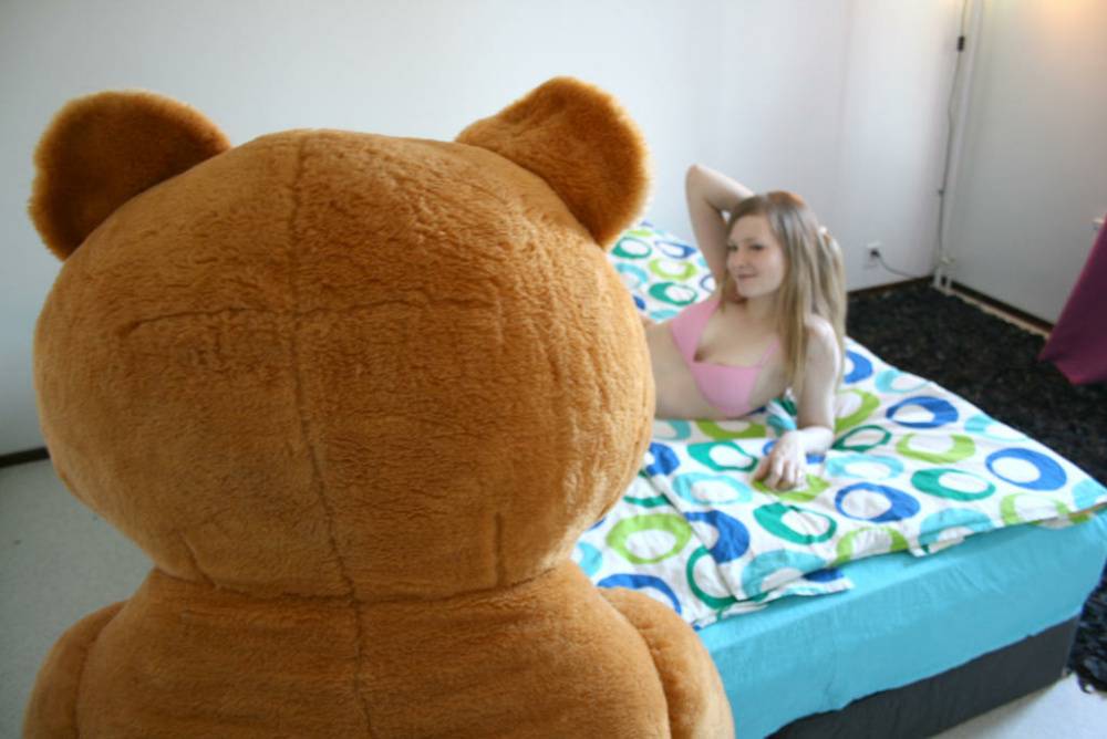 Ex-girlfriend sucks off a big cock after sex with a strapon attired teddy bear - #11