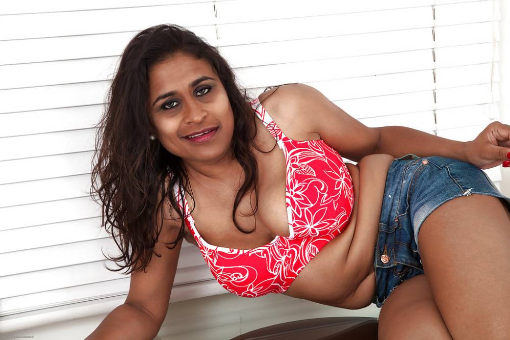 Sassy indian mature lassie in jeans shorts reveals her jugs and shaggy twat - #3