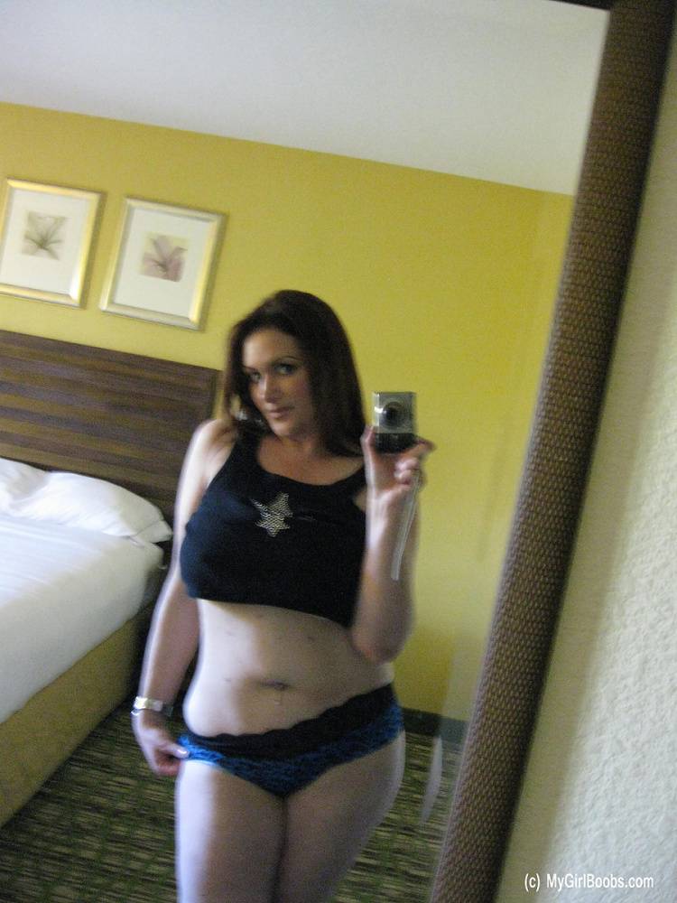Thick female Ryan Edel takes X rated selfies in the bedroom mirror - #14