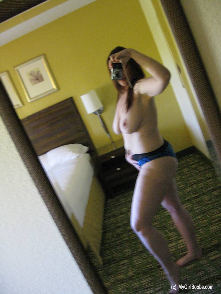 Thick female Ryan Edel takes X rated selfies in the bedroom mirror - #15