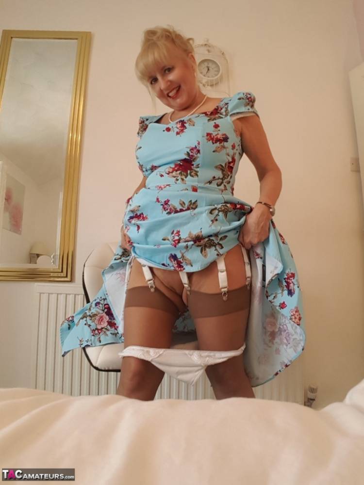 Classy mature Lorna Blu hiking dress to spread pussy lips & pinching nipples - #15