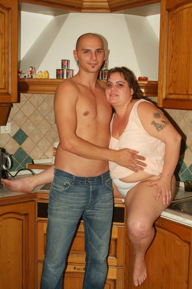 Fat whore Agnes and her fuck buddy engage in intense fucking in the kitchen in - #14