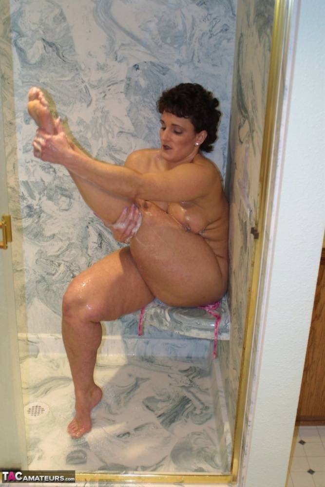 Overweight woman Reba makes her nude debut while taking a shower - #6