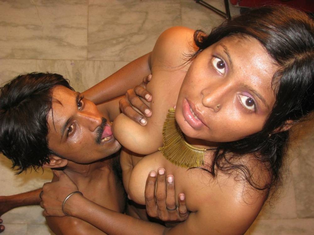Indian Sex Lounge Chubby Indian Girl - #1