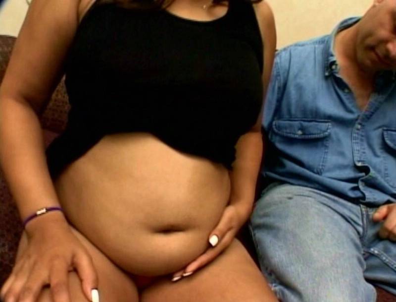 Indian Sex Lounge Pregnant Indian Girl Gives Head - #9