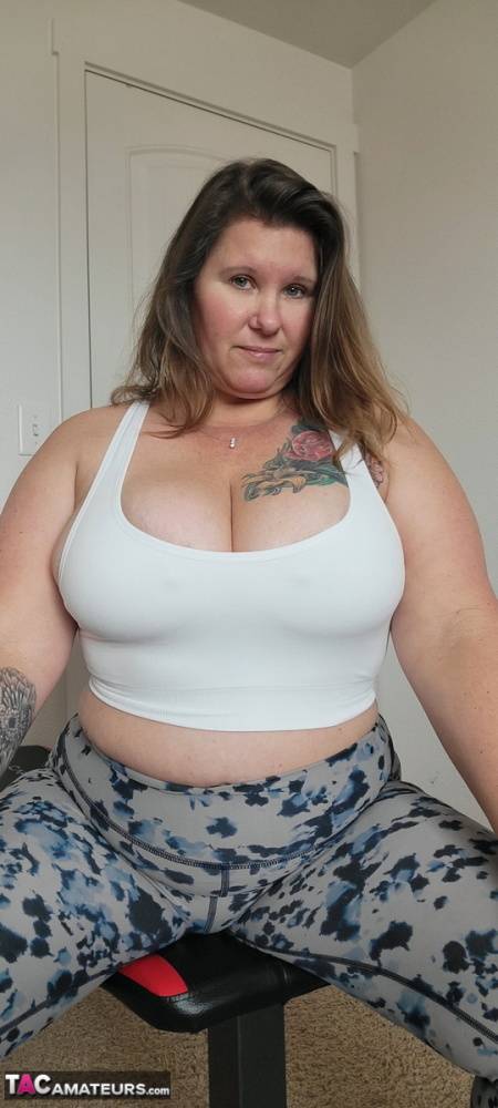 Obese amateur Busty Kris Ann gets naked while working out at home - #12