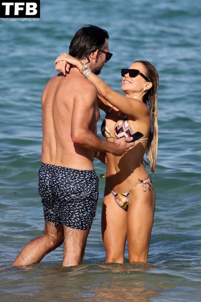 Top Sylvie Meis & Niclas Castello Put on a Loved-Up Display as They Hit the Beach in Miami - #28