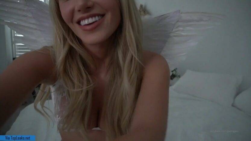 GwenGwiz Nude Angel Of Sleep Visits You Leaked Porn Onlyfans Videos - #1