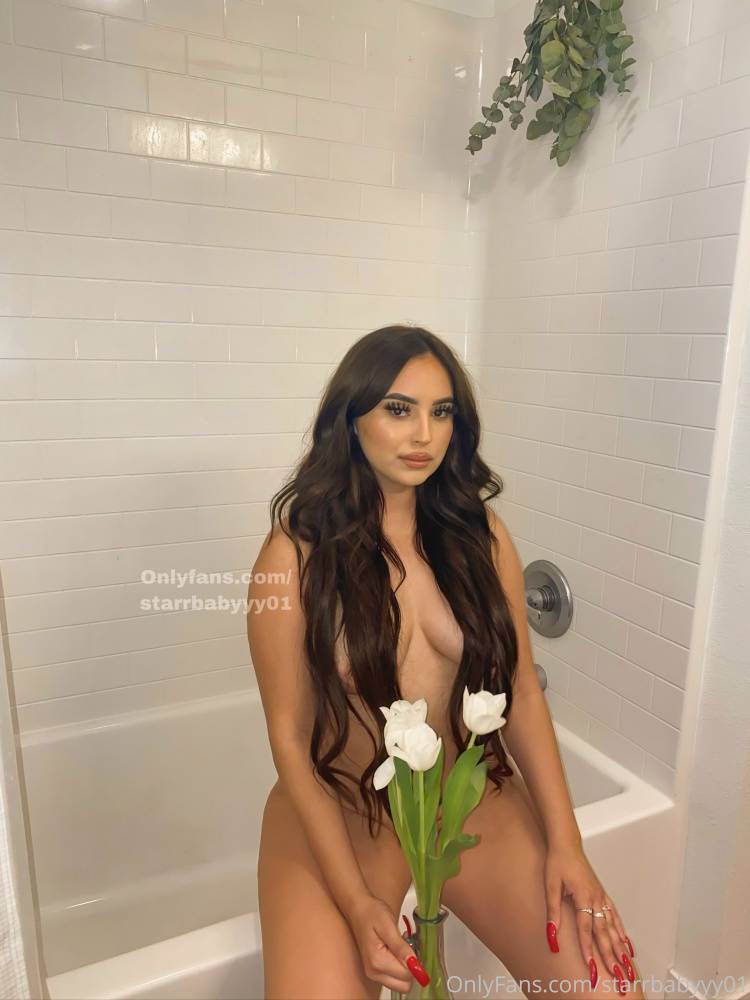 Julia Nicole Sexy Model Nude Porn | Photo: 1180900