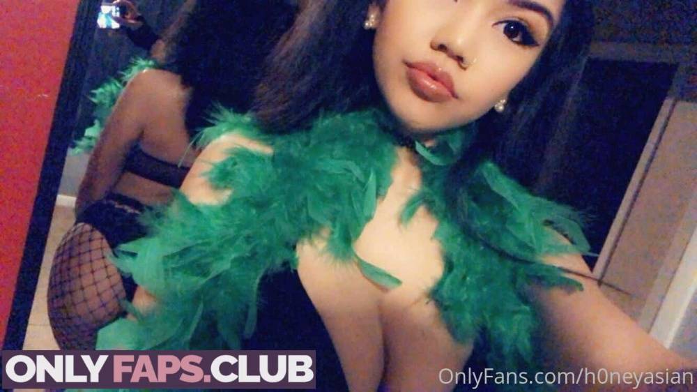 h0neyasian OnlyFans Leaks (16 Photos) - #1