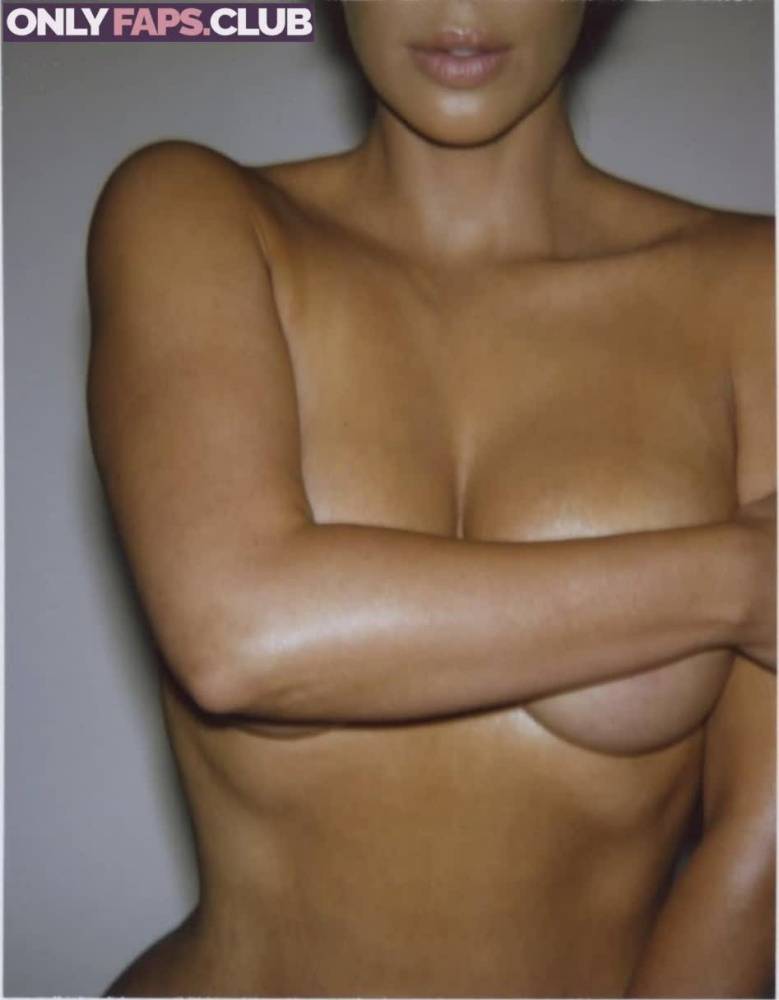Kim Kardashian OnlyFans Leaks (21 Photos) - #10