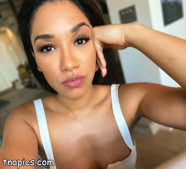 Candice Patton Nude - #14