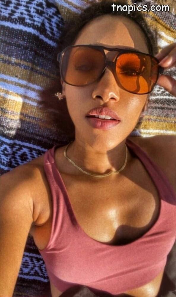 Candice Patton Nude - #15