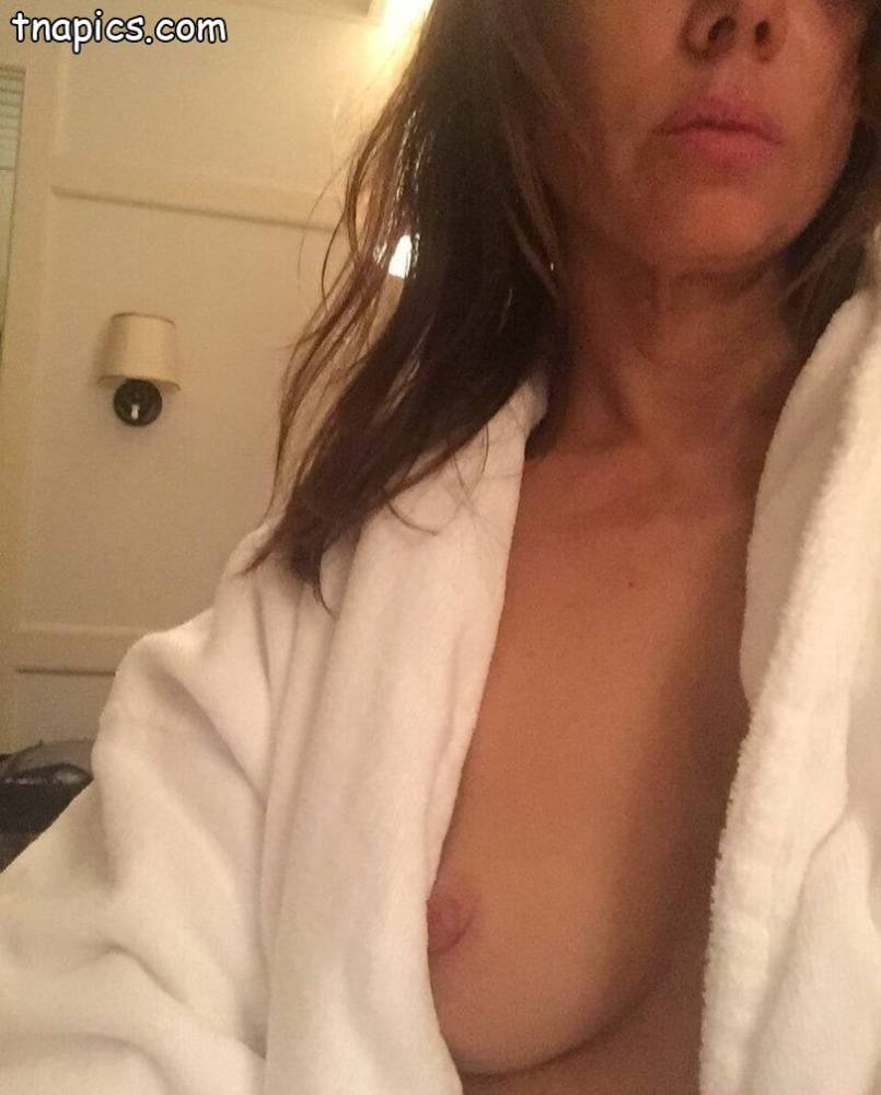 Natasha Leggero Nude - #15