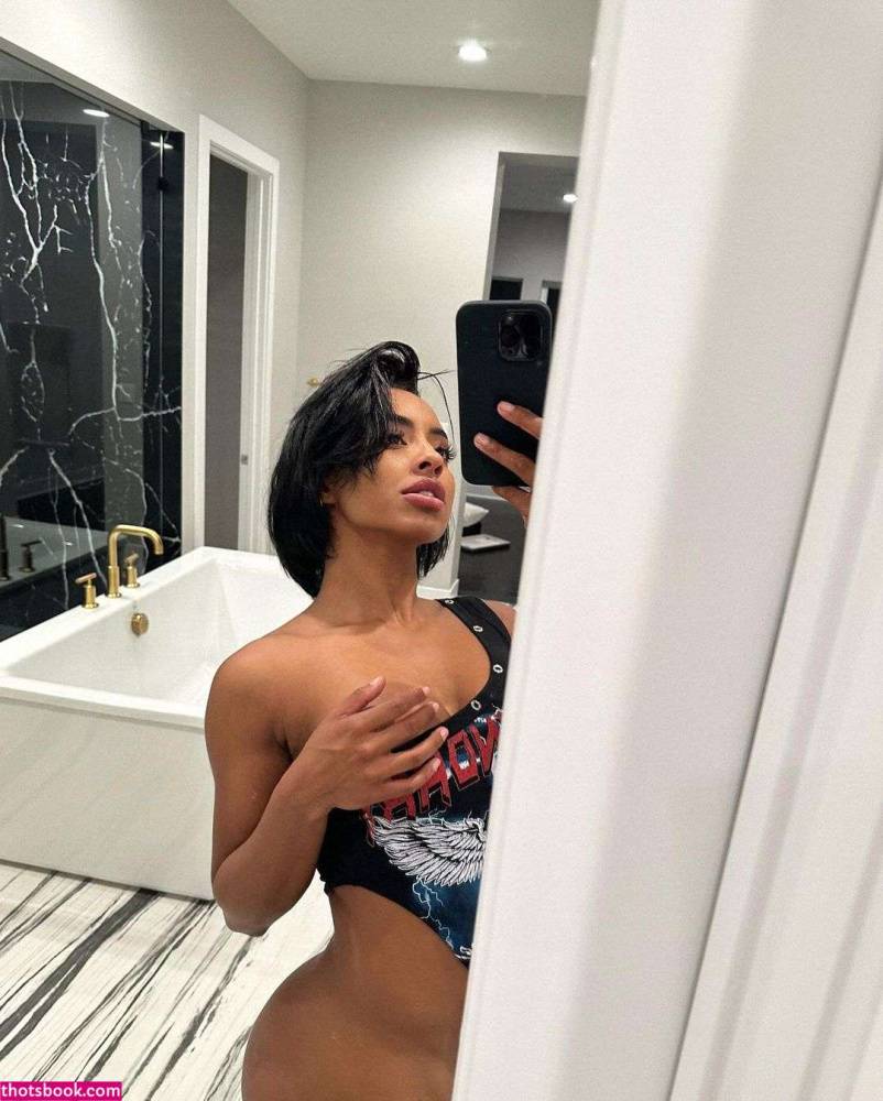 Qimmah Russo OnlyFans Photos #12 - #5