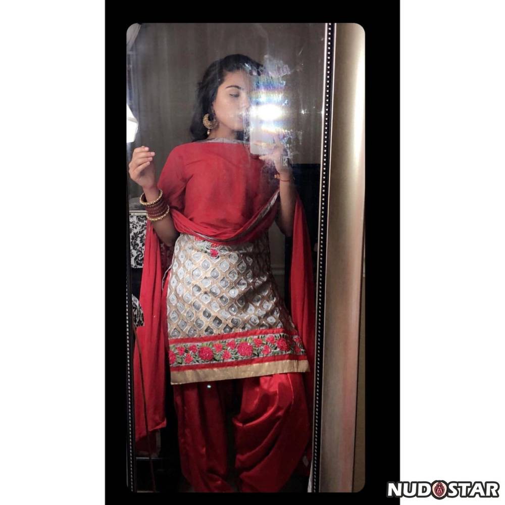 Sukh Bains 2013 bainsvlogzz1 Instagram Leaks | Photo: 1505736