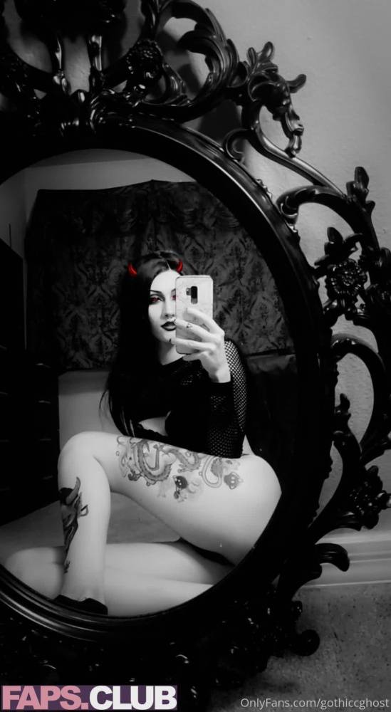 gothiccghost OnlyFans Leaks (13 Photos) | Photo: 1547456