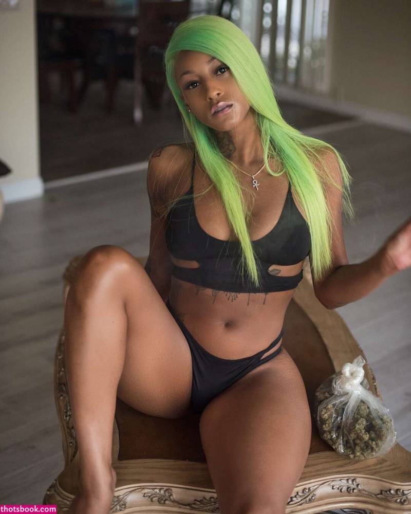 Mizz Twerksum Photos #8 - #12