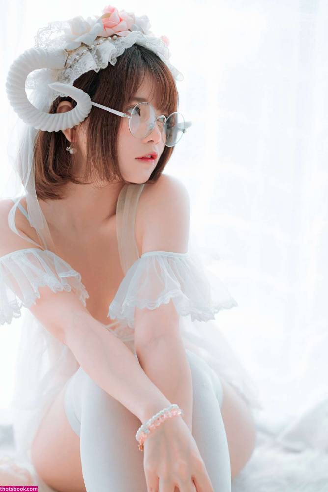 Miu Cosplayer Nude Photos #11 - #15