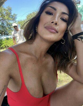 Geena Martinez / golfergirl_gmoney Nude - #10