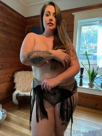 Lillias Right / https: / lillias_right / lilliasright Nude - #24