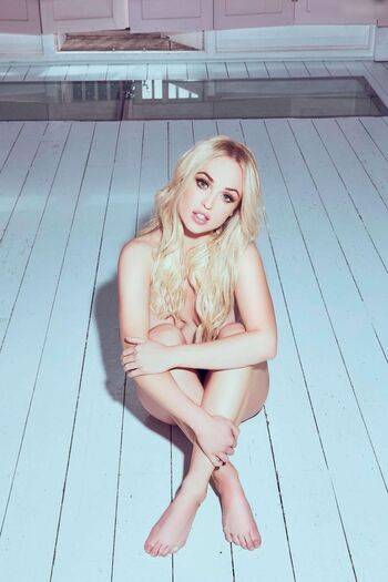 Jorgie Porter / themissyporter Nude - #25