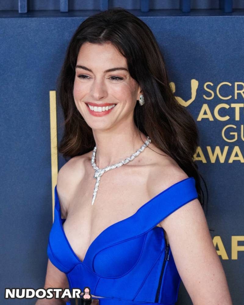 Anne Hathaway Instagram Leaks - #30