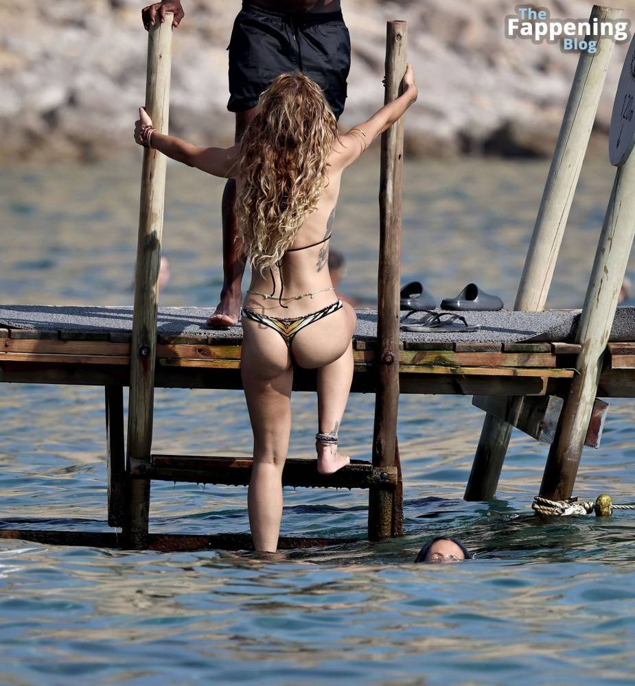 Rita Ora Shows Off Her Hot Beach Body Figure During Her Holiday in Ibiza (47 New Photos) - #18