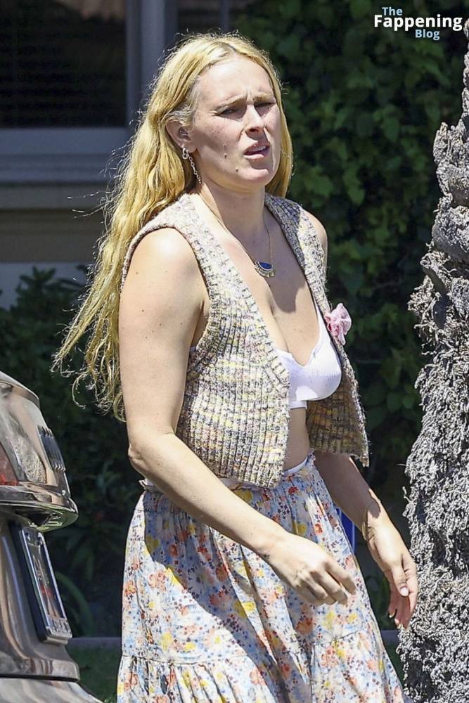 Braless Rumer Willis Exits a Birthday Party in Long Beach (14 Photos) - #14