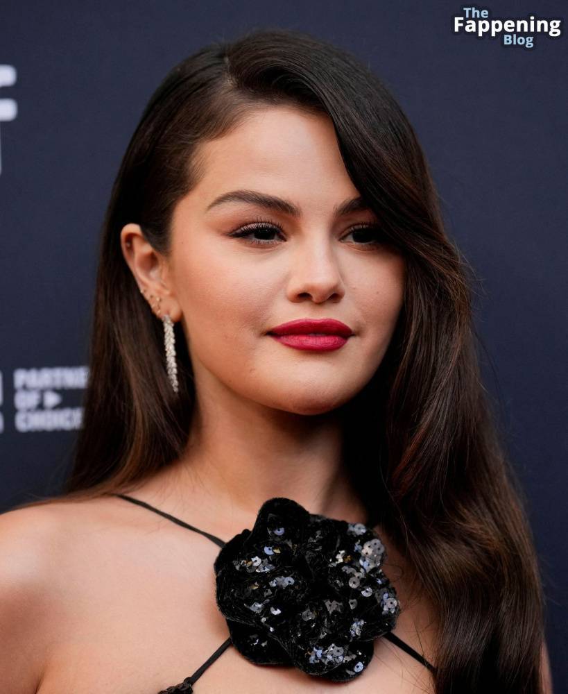 Selena Gomez Looks Stunning in a Black Dress at the “Emilia Perez” Premiere (95 Photos) - #28