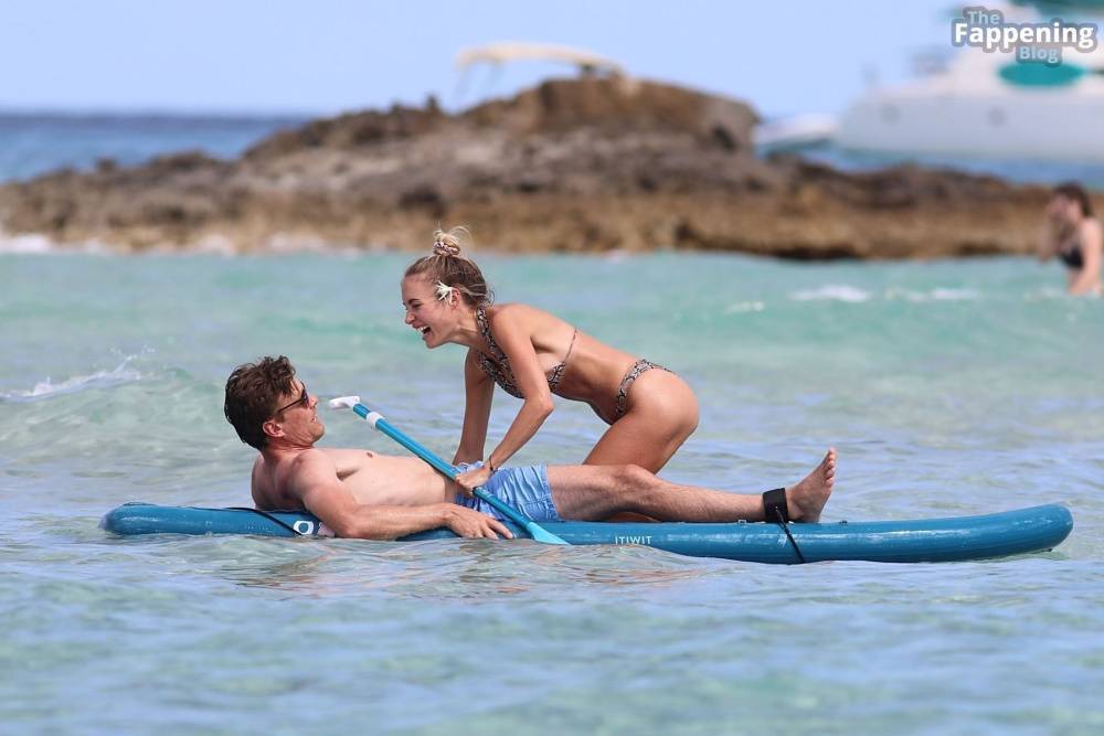 Alena Gerber & Clemens Fritz Enjoy Their Holiday in Formentera (36 Photos) - #23