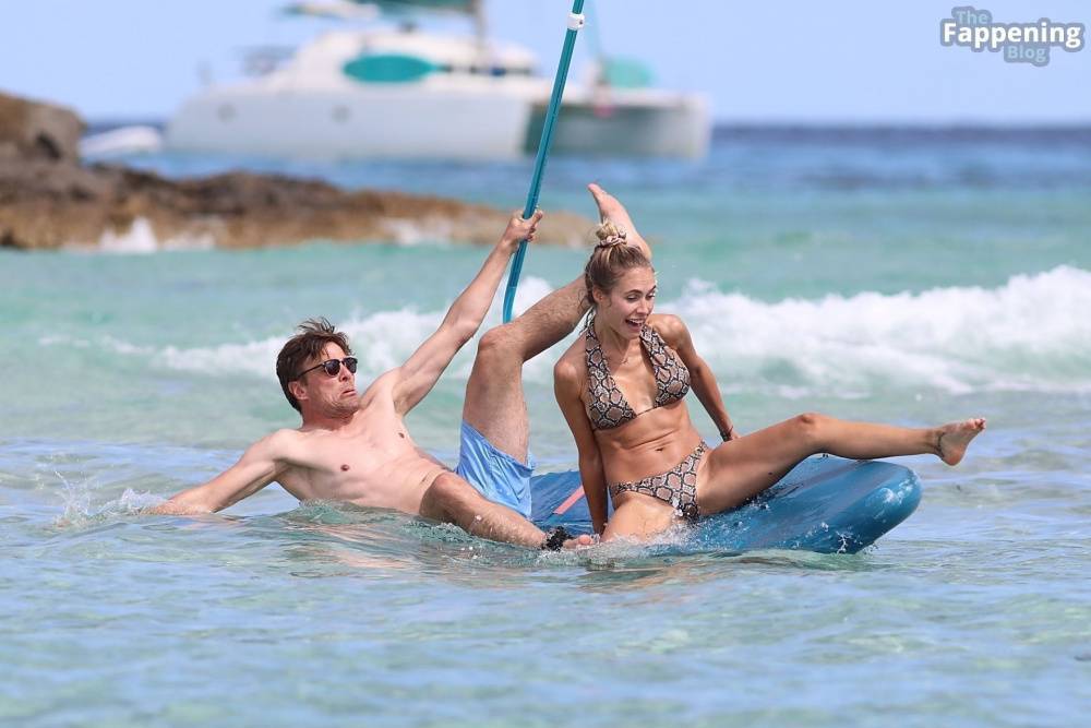 Alena Gerber & Clemens Fritz Enjoy Their Holiday in Formentera (36 Photos) - #21