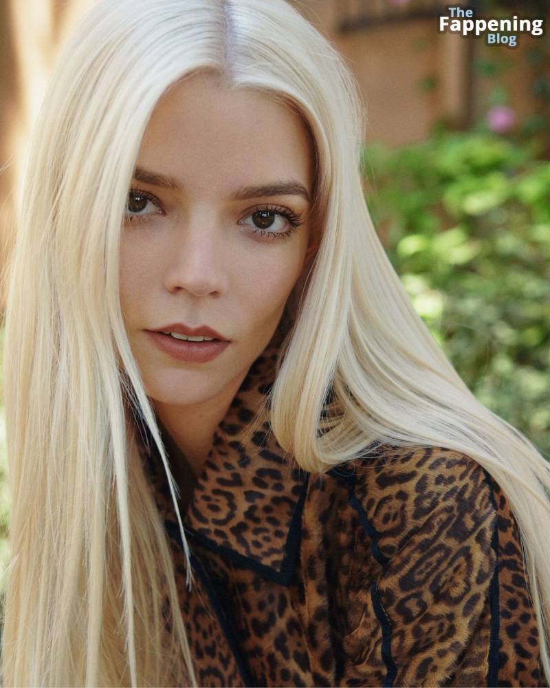 Anya Taylor-Joy Sexy – Elle Australia (20 Photos) - #4