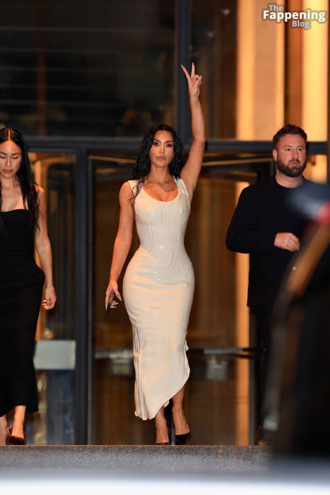 Kim Kardashian Leaves the Kering Foundation’s Caring For Women Dinner in NYC (39 Photos) - #5