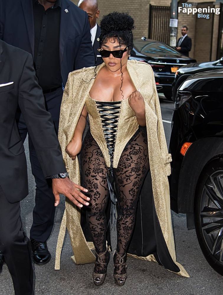 Lil’ Kim Flashes Her Areola as She Attends the Christian Siriano Fashion Show (32 Photos) - #15