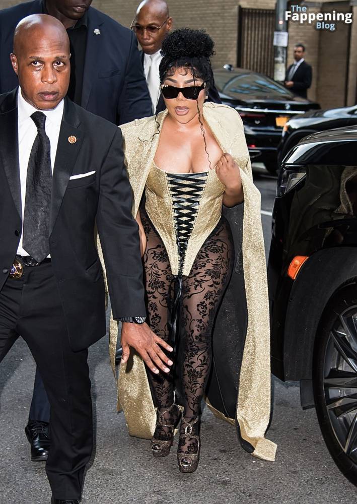 Lil’ Kim Flashes Her Areola as She Attends the Christian Siriano Fashion Show (32 Photos) - #16