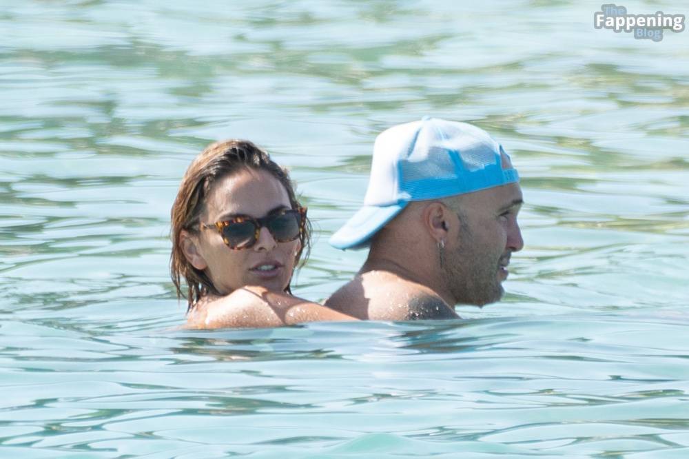 Irene Rosales & Kiko Rivera Enjoy a Romantic Vacation in Ibiza (31 Photos) - #14