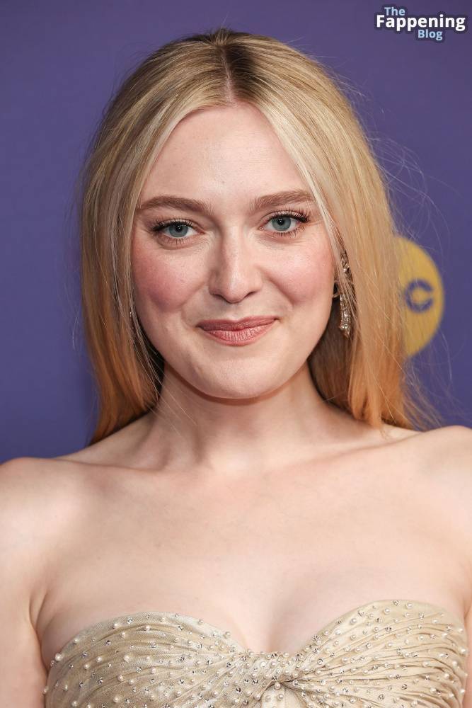 Dakota Fanning Looks Sexy at the 76th Primetime Emmy Awards (77 Photos) - #3