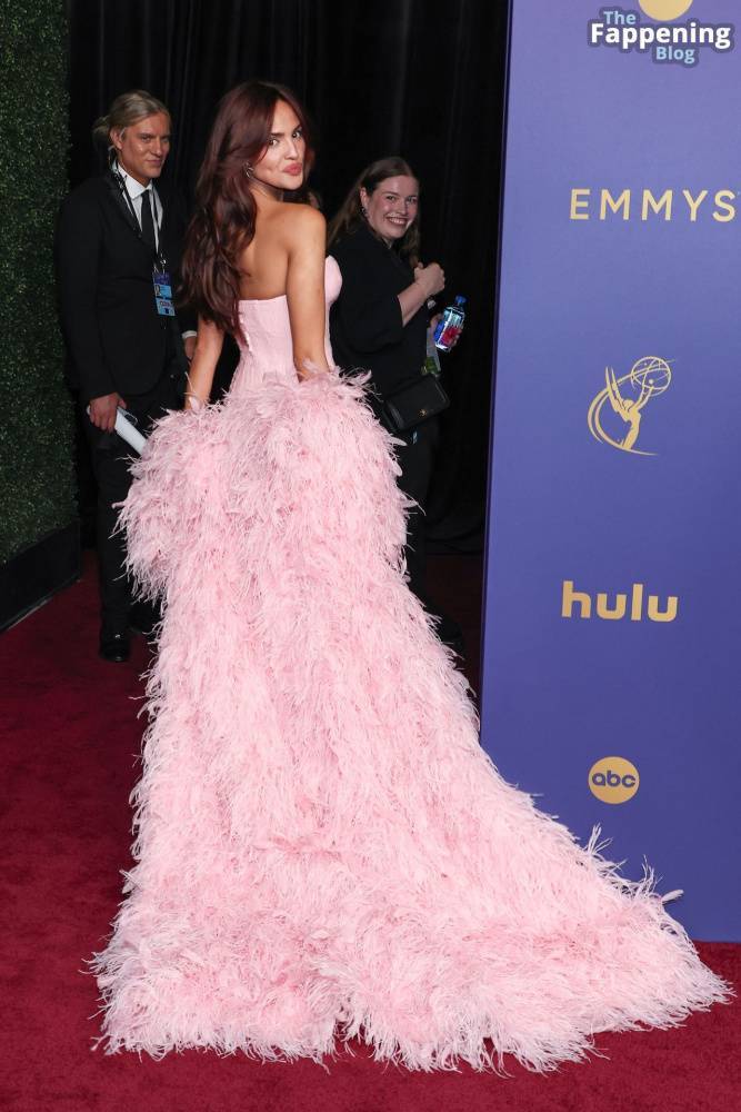 Eiza González Displays Her Sexy Tits at the 76th Primetime Emmy Awards (40 Photos) - #20