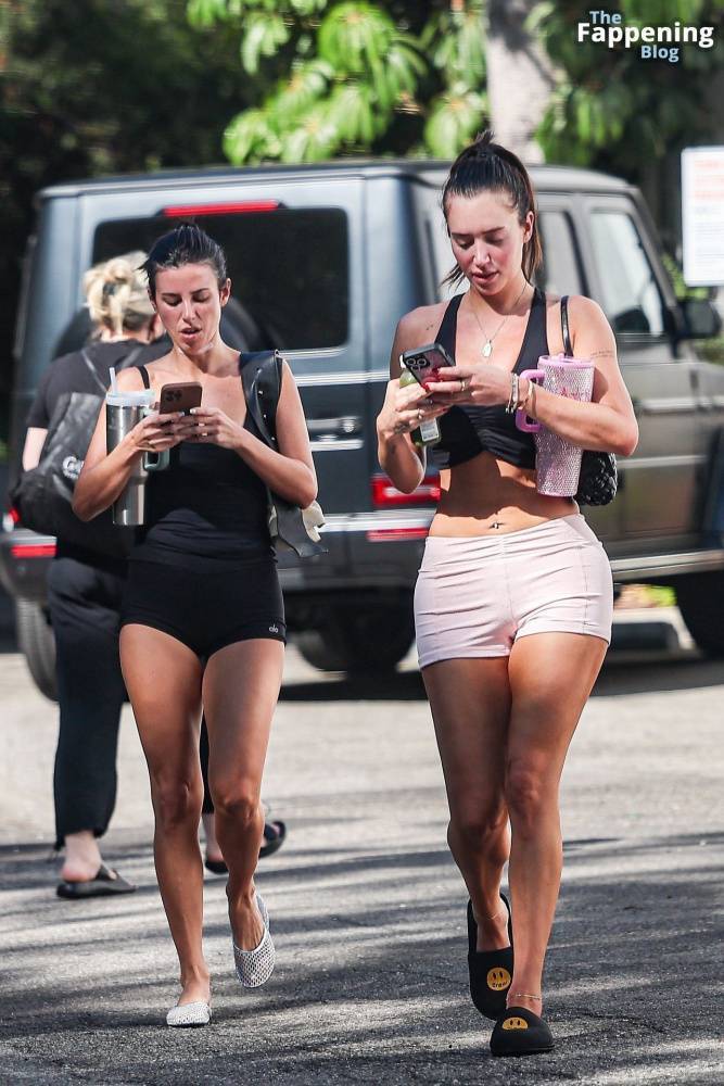 Anastasia Karanikolaou Shows Off Her Sculpted Abs with a Friend in Brentwood (60 Photos) - #30