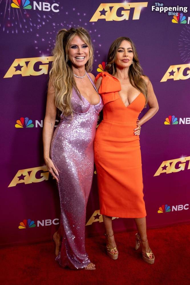 Sofia Vergara Displays Her Sexy Boobs at America’s Got Talent Finale (36 Photos) - #11